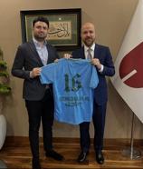 Bursaspor Başkanı'ndan Bilal Erdoğan’a özel forma