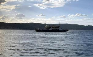 Gökçeada ve Bozcaada feribot seferlerine fırtına engeli