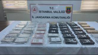 Eyüpsultan'da bir araçta yaklaşık 50 kilogram kokain ele geçirildi