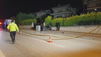 Bursa'da motosiklet kaldırıma ve elektrik panosuna çarptı: 1 ölü