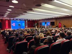 Bakan Ersoy: 2010 yılından bu yana Kürtçe klasik eserleri Türkçe çevirileriyle birlikte yayınlıyoruz