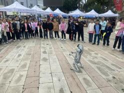 Robot köpek 'Logi', Alaşehir Bilim Şenliği'nde ilgi gördü