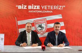 Samsunspor anlaştığı Nenad Bjelica ile imza töreni düzenledi