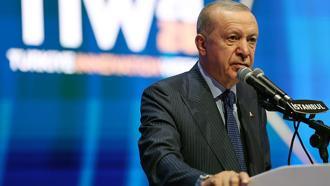 Cumhurbaşkanı Erdoğan: Fon Koordinasyon Kurulumuz tıpkı bir cerrah titizliğiyle operasyonu yürütüyor