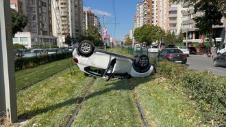 Kayseri'de iki otomobil çarpıştı: 1 yaralı