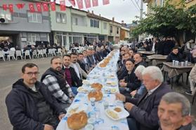 Bursa'da düzenlenen pilav etkinliğinde 100 kişi rahatsızlandı
