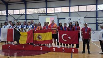 Samsunsporlu bocce sporcularından Avrupa ve Dünya şampiyonalarında madalya başarısı