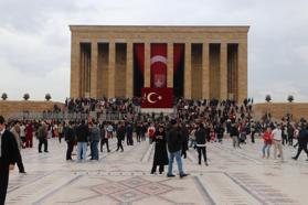 Anıtkabir’de Cumhuriyet Bayramı coşkusu