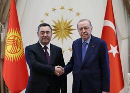 Cumhurbaşkanı Erdoğan, Kırgızistan Cumhurbaşkanı Caparov ile görüştü