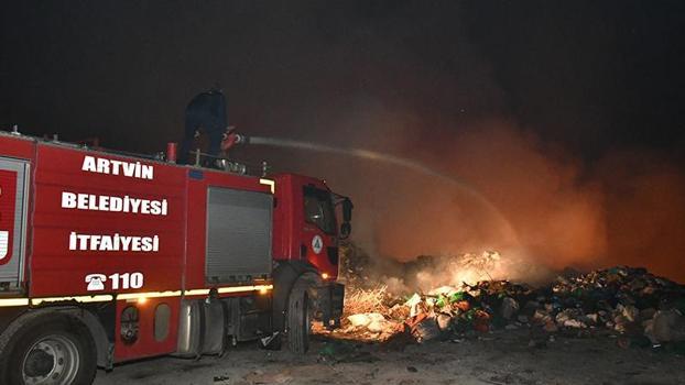 Artvin’de çöp tesisinde patlama sonrası yangın