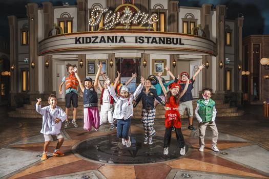KidZania İstanbul'dan 'Züper bir 23 Nisan' etkinliği