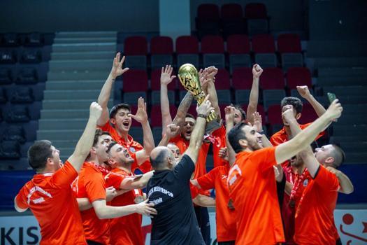 Hentbol Erkekler 1'inci Ligi'nde Mihalıççık Belediyesi şampiyon oldu