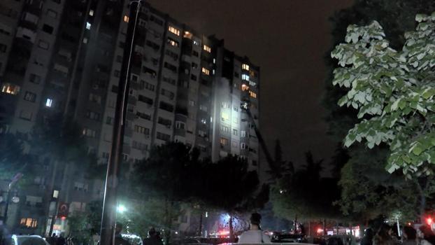 İstanbul - Bakırköy'de 15 katlı binada yangın paniği; apartman sakinleri kendini sokağa attı