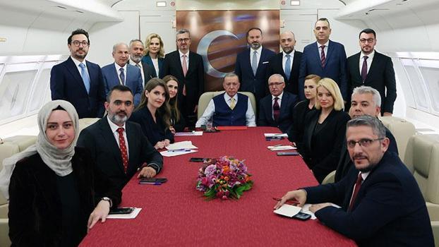 Erdoğan, Irak dönüşü uçakta gazetecilerle sohbet etti