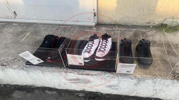 Ticaret Bakanlığı’ndan satılık Michael Jordan imzalı ayakkabı