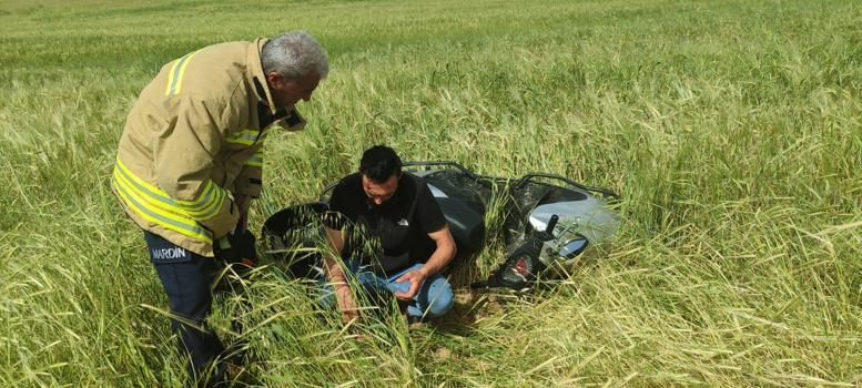 Mardin'de tarlaya uçan motosiklet sürücüsü yaralandı