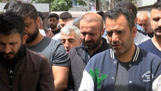 İstanbul- Esenler'de tornavidayla öldürülen Ruhat Karasu için cenaze töreni düzenlendi