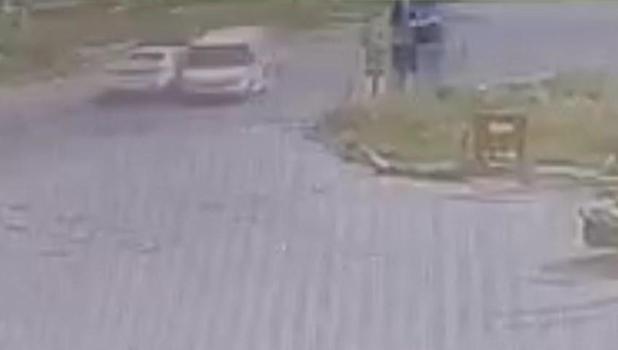 Şanlıurfa'da zincirleme kaza: 1 doktor öldü, 2'si ağır 6 yaralı (2)