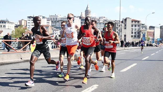 19’uncu İstanbul Yarı Maratonu pazar günü koşulacak