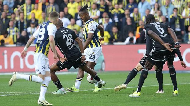Fenerbahçe - Beşiktaş: 1-0 (İlk Yarı)
