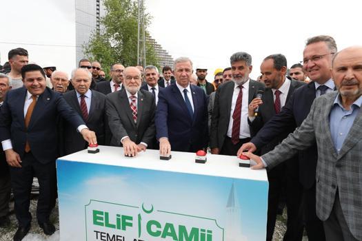 Saadet Partisi Genel Başkanı Temel Karamollaoğlu, Elif Camii temel atma törenine katıldı