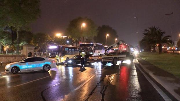 Taksim'e çıkan yollar trafiğe kapatıldı, Polis İSPARK'ta araç sahiplerini aradı
