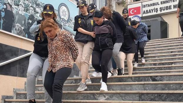 Beşiktaş'ta evlere girerek hırsızlık yapan 5 şüpheli suçüstü yakalandı