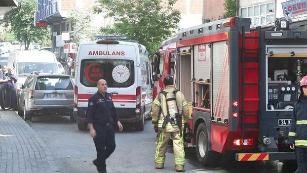 Bağcılar’da 5 katlı binanın bodrum katında yangın: Anne ve çocuklarını itfaiye kurtardı