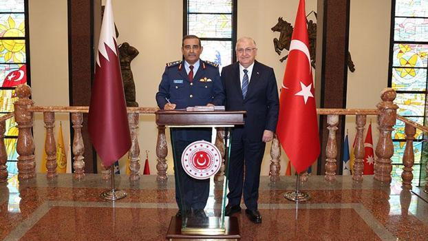 Bakan Güler, Katar Genelkurmay Başkanı Aqel Al-Nabet'i kabul etti