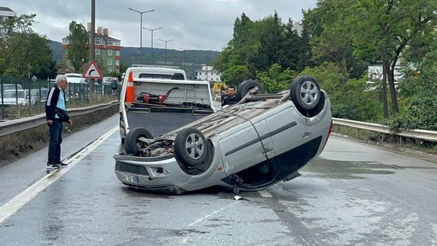 İstanbul - Kartal’da kazaya neden olan sürücü kaçtı: 2 yaralı