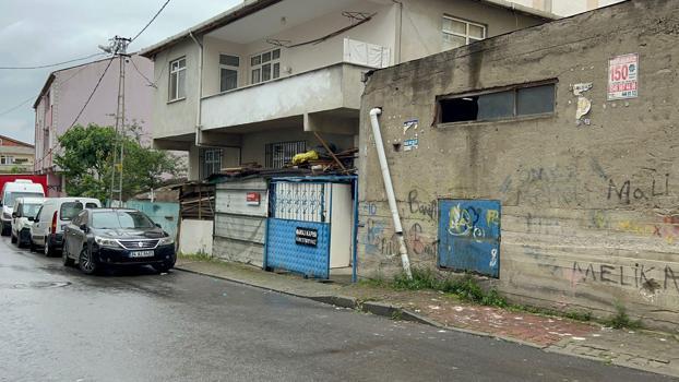 İstanbul- Sultanbeyli'de motosikletli hırsızlar araçtaki para dolu çantayı çaldı