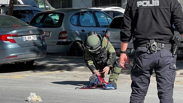 Kayseri'de, caddeye bırakılan çanta, fünye ile patlatıldı