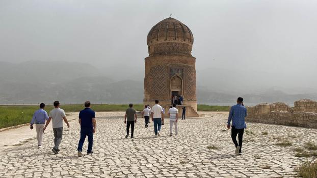 Midyat'ta turizm işinde çalışacak eski hükümlüler için gezi düzenlendi