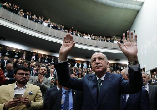 Cumhurbaşkanı Erdoğan: Kanun dışına çıkan kim varsa hesabını soruyoruz