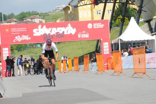 Sakarya Bike Fest'te ilk yarış start aldı