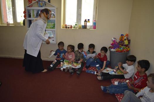 Bitlis’te Kızılay ve Sağlık Müdürlüğü’nden ‘Sağlıklı Köy Okulları Projesi’