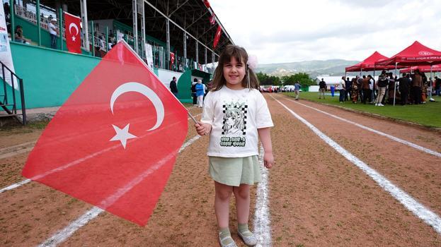 19 Mayıs Atatürk'ü Anma, Gençlik ve Spor Bayramı Bingöl'de kutlandı