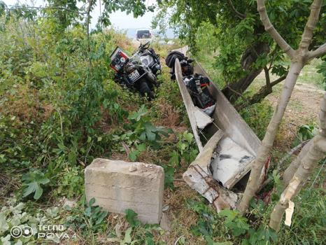 Bursa'da sulama kanalına çarpan motosikletteki karı- kocayı ölüm ayırdı