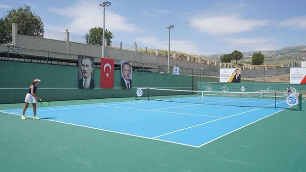 Şırnak’ta 9 ülkeden 63 tenisçinin katıldığı 3’üncü Uluslararası Cudi Cup Turnuvası başladı