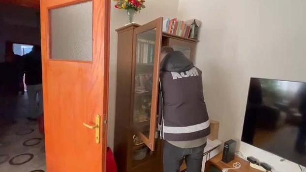 Konya'da FETÖ operasyonu: 5 gözaltı