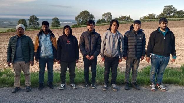 Edirne’de 19 kaçak göçmen yakalandı
