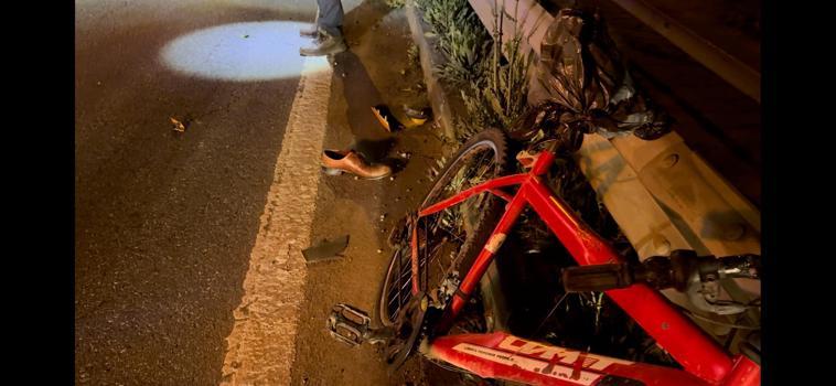 Taksinin çarptığı bisikletlin sürücüsü öldü