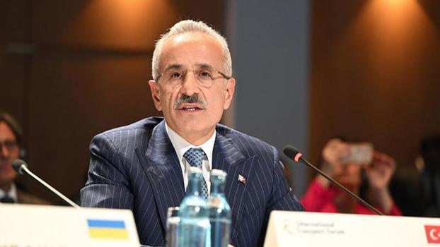 Bakan Uraloğlu, Uluslararası Ulaştırma Forumu oturumunda konuştu