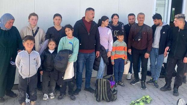 Edirne'de 27 kaçak göçmen ve 1 organizatör yakalandı