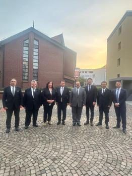 Osmangazi Belediye Başkanı Aydın, ilk yurtdışı ziyaretini kardeş şehir Hessen’e gerçekleştirdi