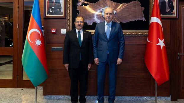 Kurtulmuş, Türkiye'nin Azerbaycan Büyükelçiliği'ni ziyaret etti