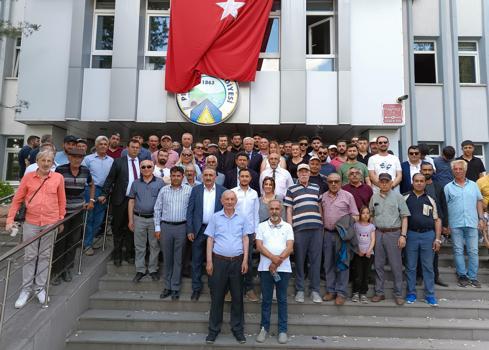 Pınarbaşı'nda yenilenen seçimi kazanan CHP'li Deniz Yağan, mazbatasını aldı