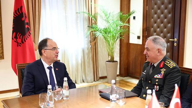 Genelkurmay Başkanı Gürak, Arnavutluk Cumhurbaşkanı Begaj ile görüştü