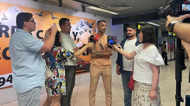 Mehmet Topal yeni takımın başına geçmek için Romanya'ya gitti