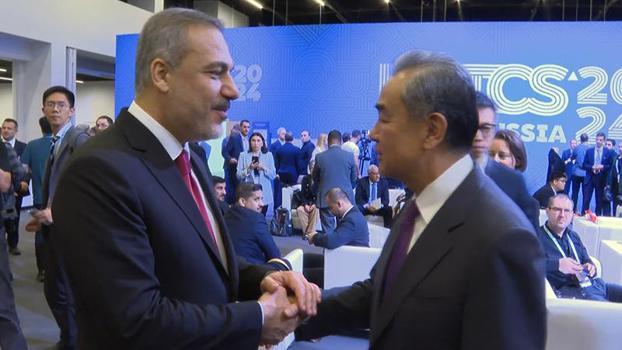 Bakan Fidan, Çin Dışişleri Bakanı Wang Yi ile bir araya geldi